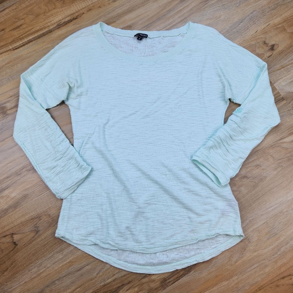 💜Express Pale Mint Green Rayon Blend Lightweight Top Medium